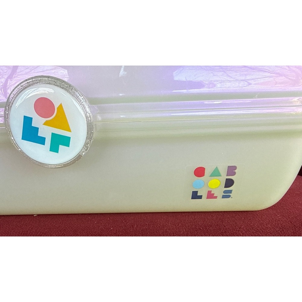 Caboodles White Opal On-The-Go Girl Retro Case Glitter-Rainbow Latch 13" - Picture 2 of 9